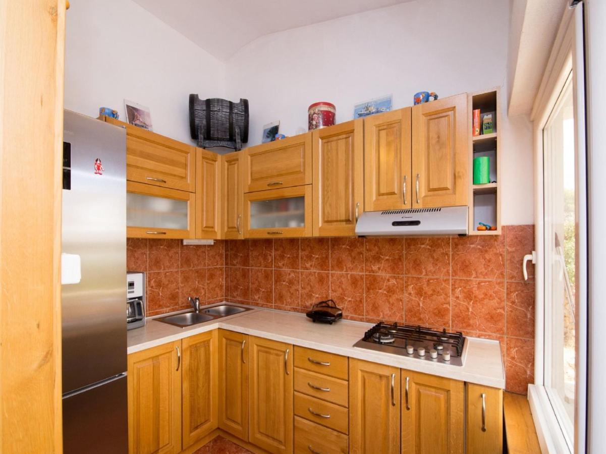 House Marko Ткон Екстер'єр фото